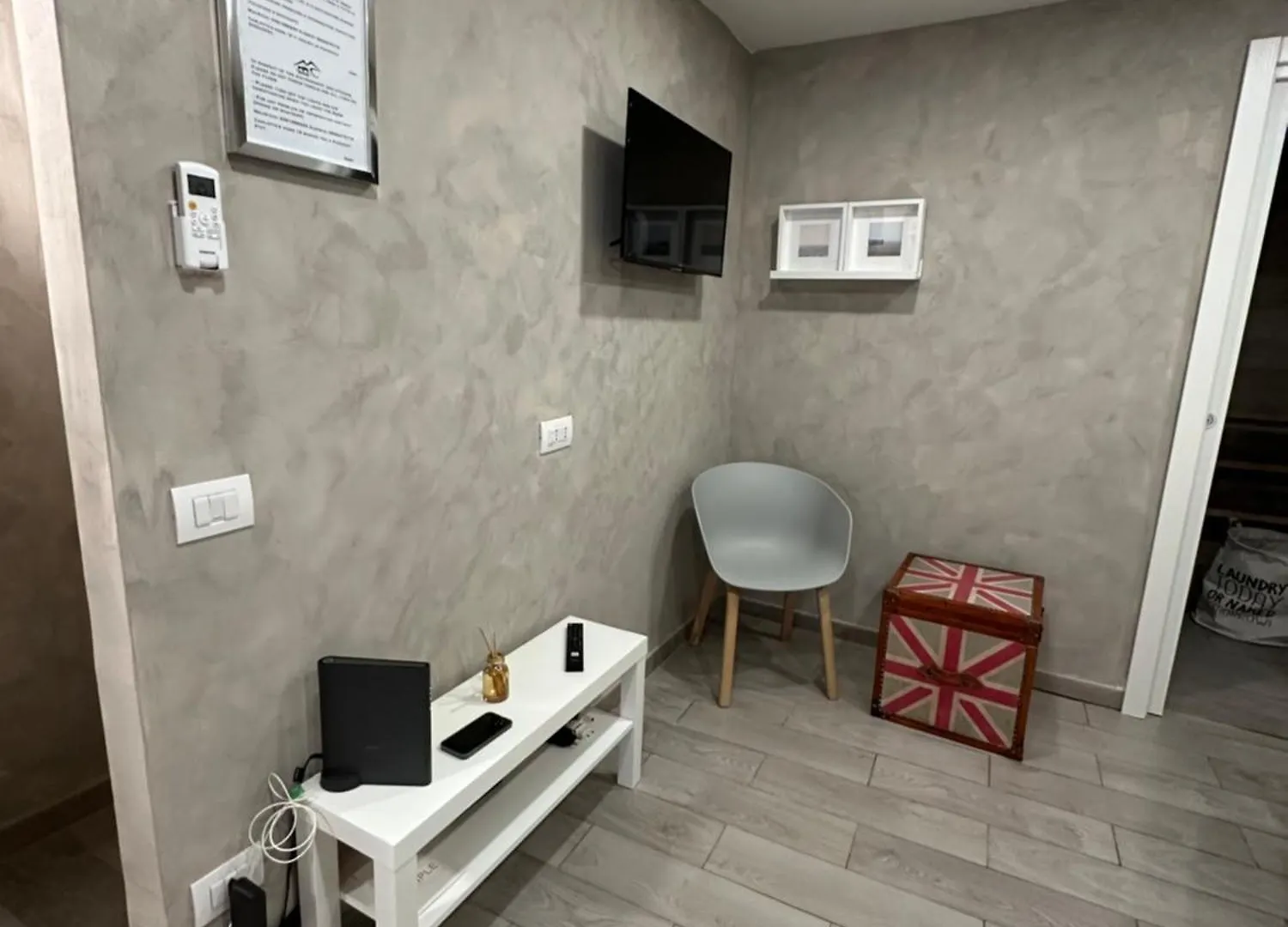 Carlotta'S Home 18 Naples Italy